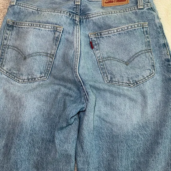 LEVI’S Distressed Blue Women's Jeans - Picture 6 of 7